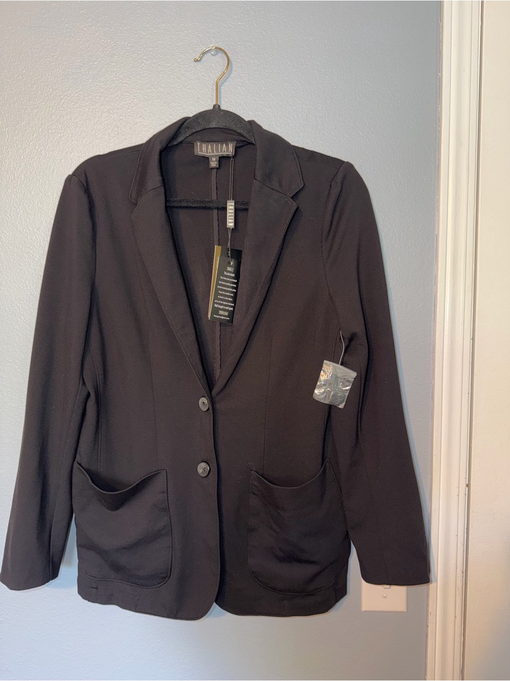 Thalian Black Single-Button Blazer with Spare Button